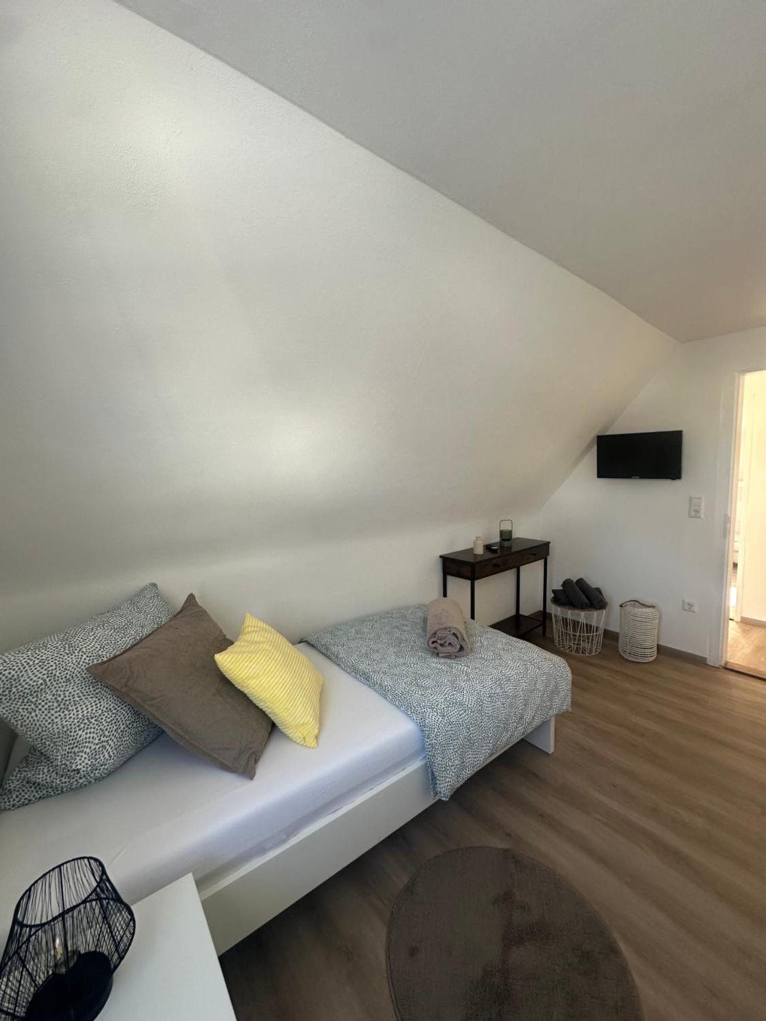 Neckarnest Ferienwohnung Neckarwestheim Exterior foto